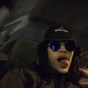 Meet your Posher, Mariana